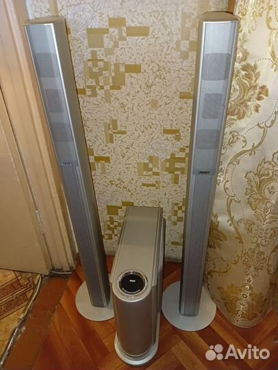 От домашнего кинотеатра BBK 2 колонки и саббуфер