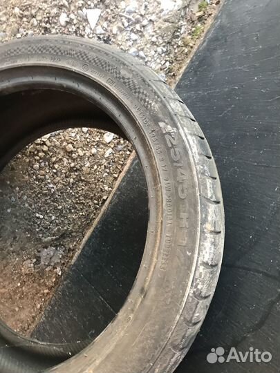 Continental ContiCompetition C1 225/45 R17