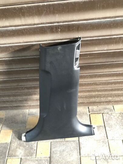 Общивка стойки правая Kia K900