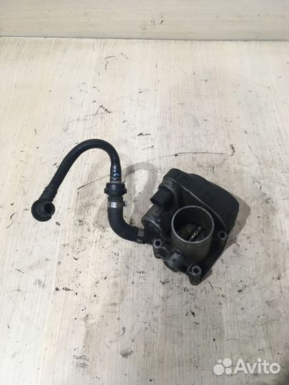 Дроссельная заслонка Гольф 4 036133062