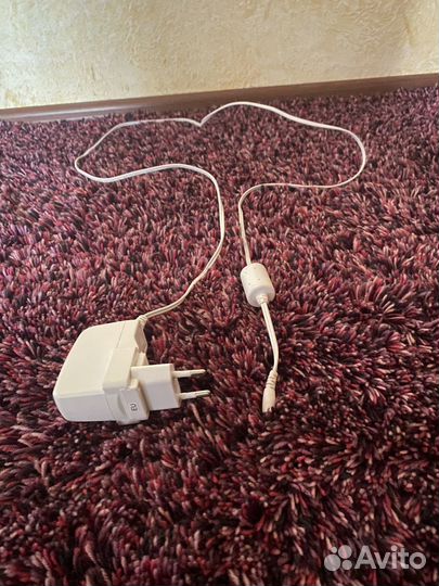 Зарядное устройство для телефона