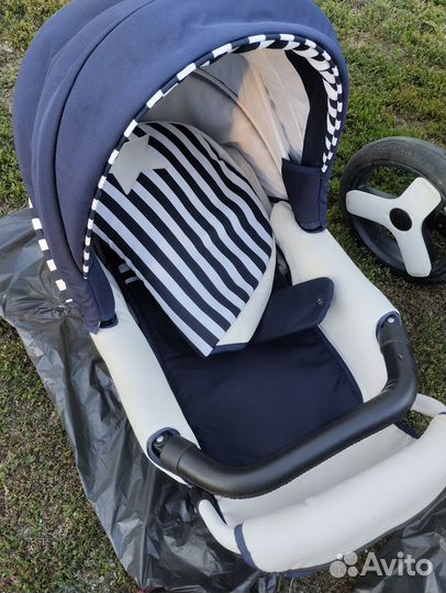 Продам коляску 3 в 1 Dada Paradiso Group Stars