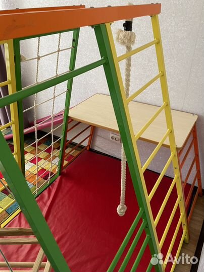 Спортивный уголок для детей