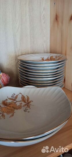 Набор столовой посуды на 12 персон