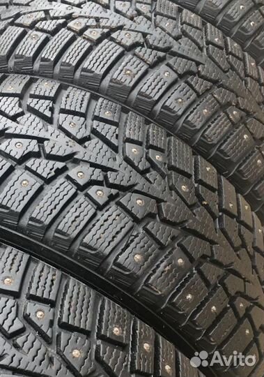 Maxxis ArcticTrekker NP3 205/60 R16