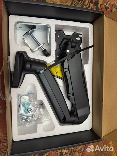 Кронштейн для монитора onkron g80