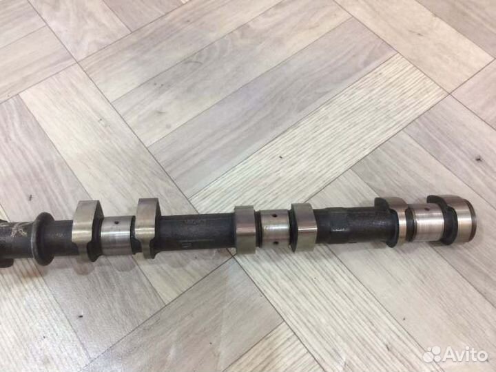 Распредвал выпускной правый Toyota Land Cruiser