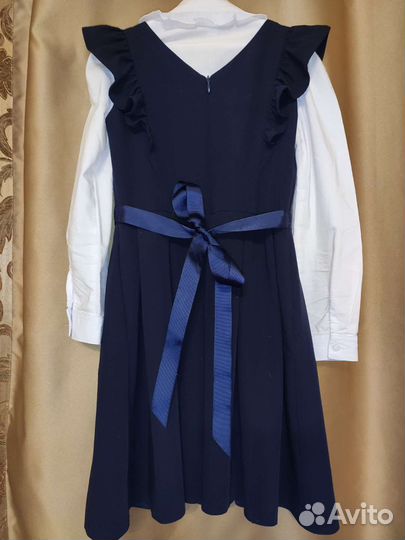 Школьная форма, сарафан и 2 блузки 128р