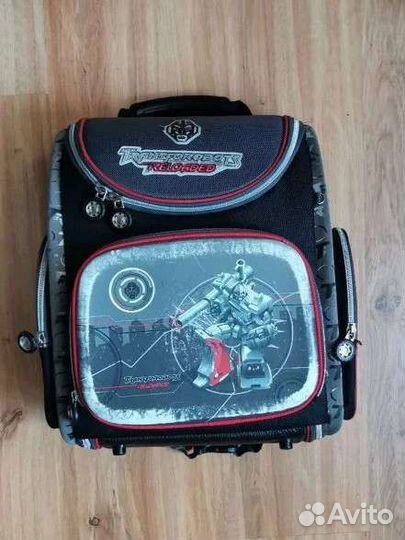 Ранец для первоклассника