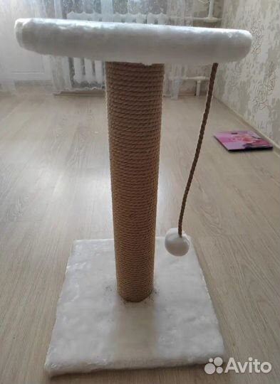 Когтеточка из джута для кошки