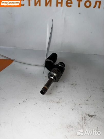 Форсунка топливная Volkswagen Golf 5 (2003 - 2009)