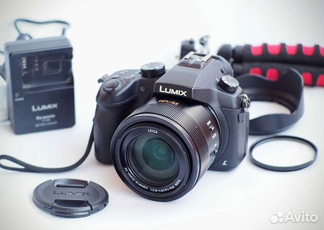 Panasonic Lumix FZ1000