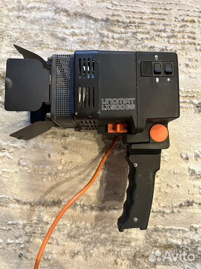 Осветитель студийный