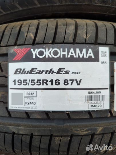 Yokohama Bluearth ES32 195/55 R16 87V