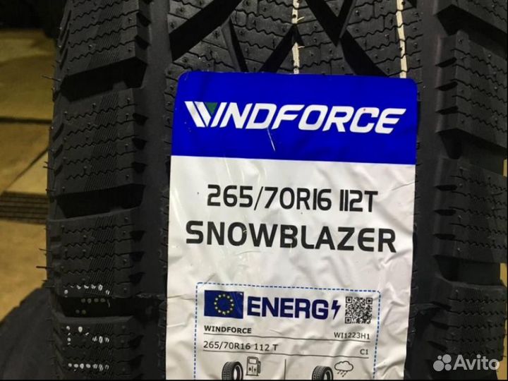 Windforce Snowblazer 265/70 R16 112T