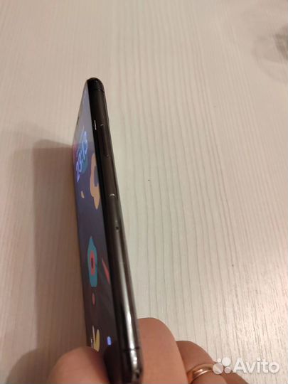 iPhone 11 Pro, 64 ГБ