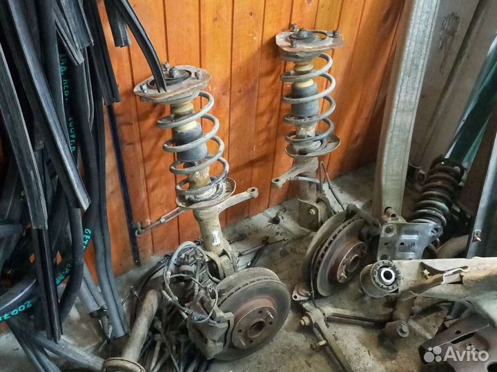 Стойка левая в сборе datsun MI-DO 1.6 МКПП