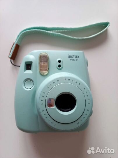 Плёночный фотоаппарат Fujifilm Instax mini 9