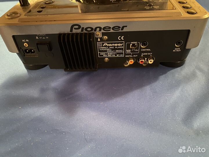 Pioneer cdj 800 2 штуки