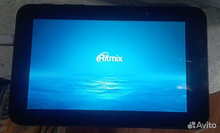 Планшет Ritmix RMD 757