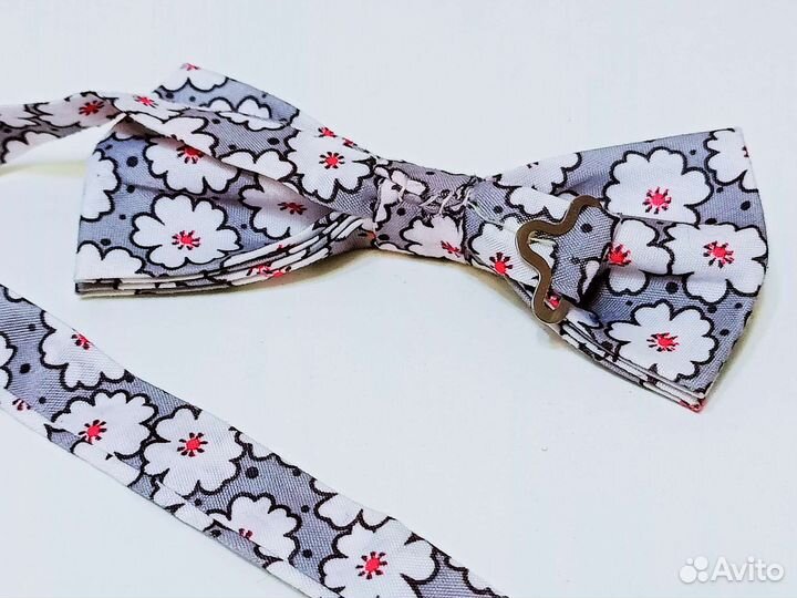 Новый школьный галстук бабочка для девочки