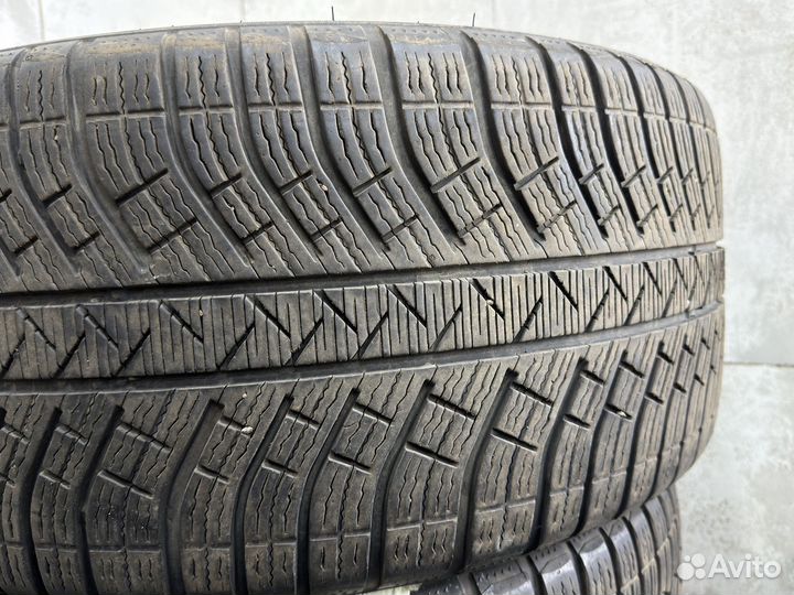 Michelin Alpin 5 305/35 R21 109V