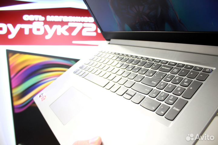Ноутбук Lenovo 17.3/ SSD(128) +HDD(1000 гигабайт)