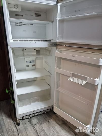 Холодильник Daewoo