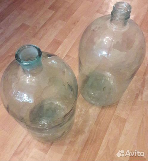 Бутылка стеклянная 20-25 литров