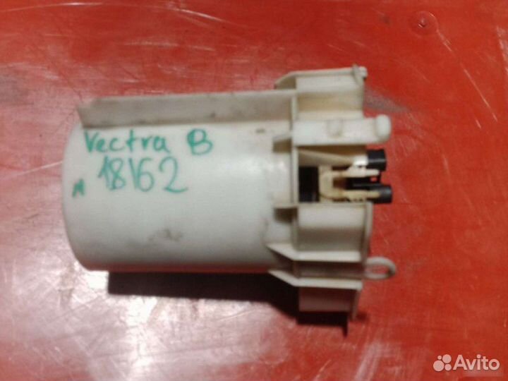 Топливный насос Opel Vectra B 1997
