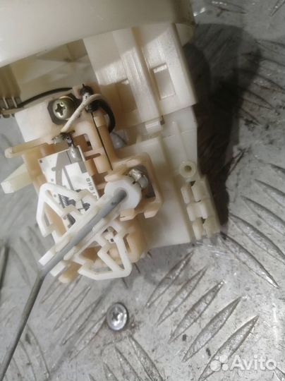 Датчик уровня топлива Nissan X-Trail 1