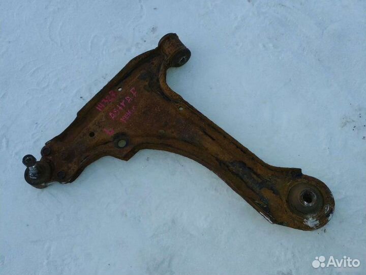 Рычаг передний левый Opel Astra F хетчбек 1.4I