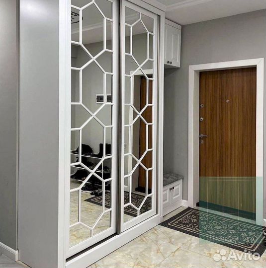 Шкаф стенка