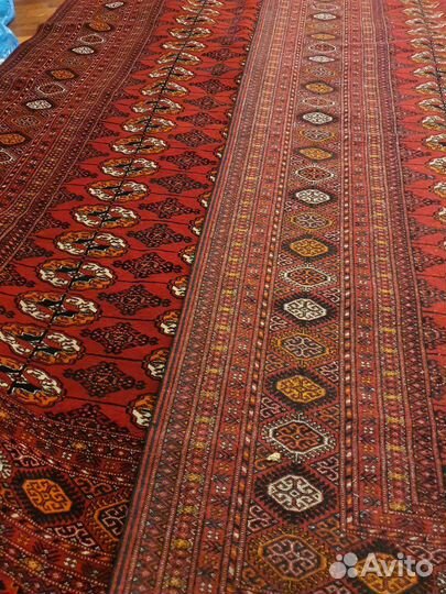 Шерстяной туркменский ковер