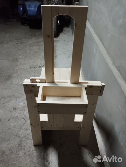 Станок для доения коз