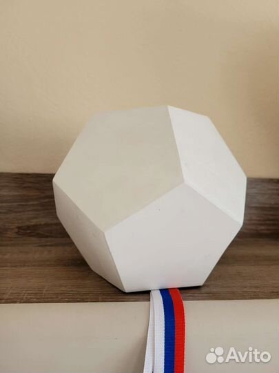 Додекаэдр из гипса