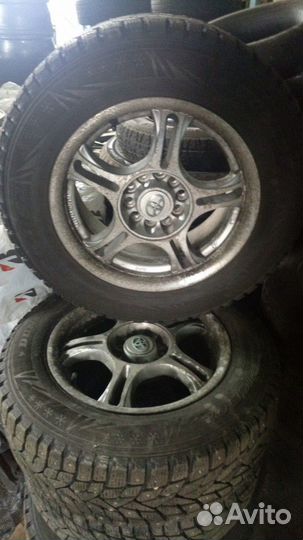 Bridgestone Blizzak MZ-03 265/65 R16