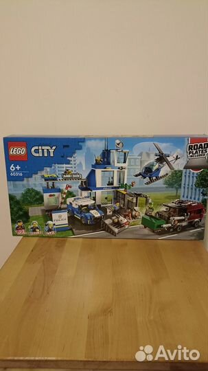 Lego 60316 полицейский участок