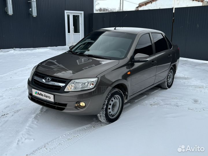 LADA Granta 1.6 МТ, 2017, 135 000 км