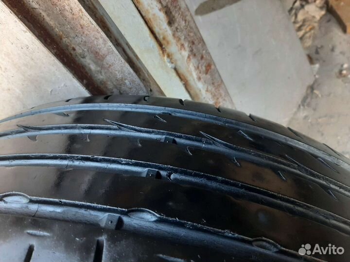 Nexen N8000 235/65 R17