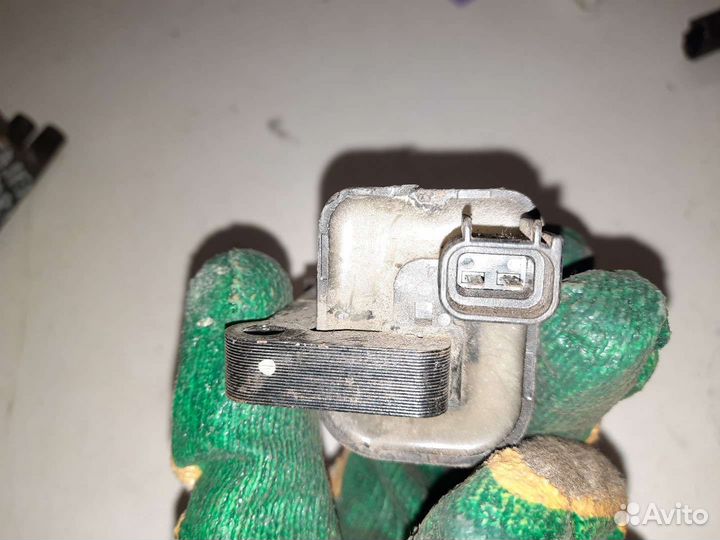 Катушка зажигания Mitsubishi Pajero 4, лев. и пр