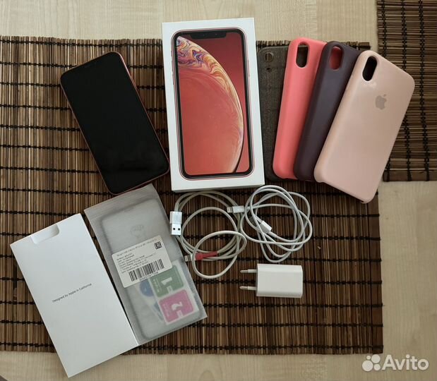 iPhone Xr, 64 ГБ