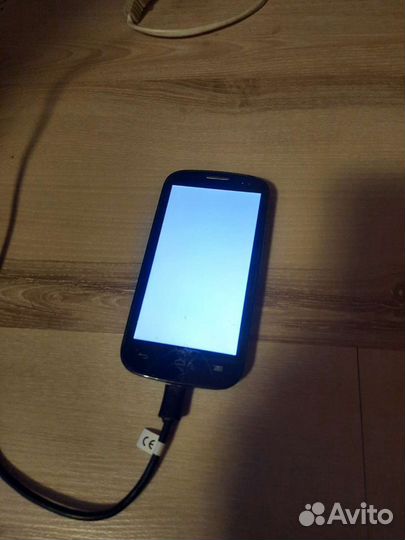 Смартфон alcatel one touch pop c5 разбитый экран