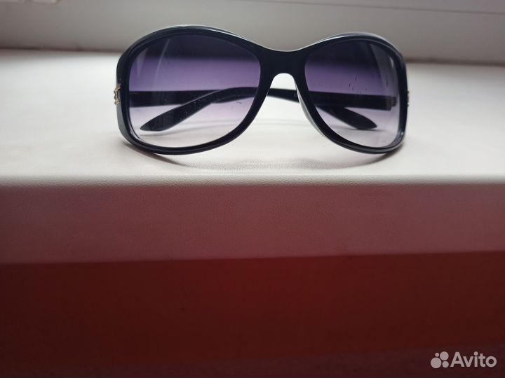 Солнцезащитные очки женские