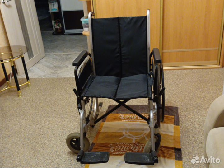 Коляска инвалидная