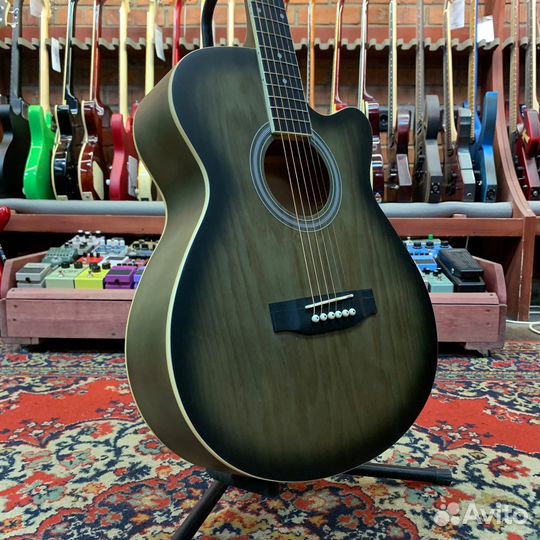 Акустическая гитара Taka TA402C Dreadnought