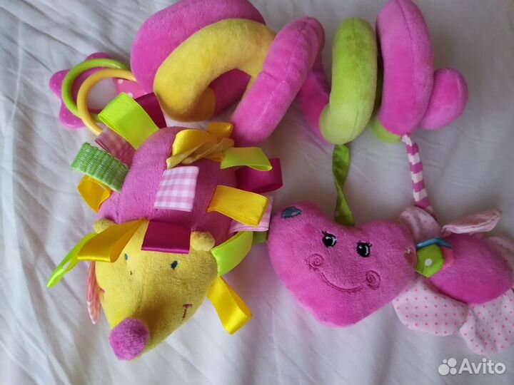 Игрушки для новорожденных