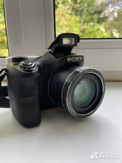 Фотоаппарат Sony DSC-H300