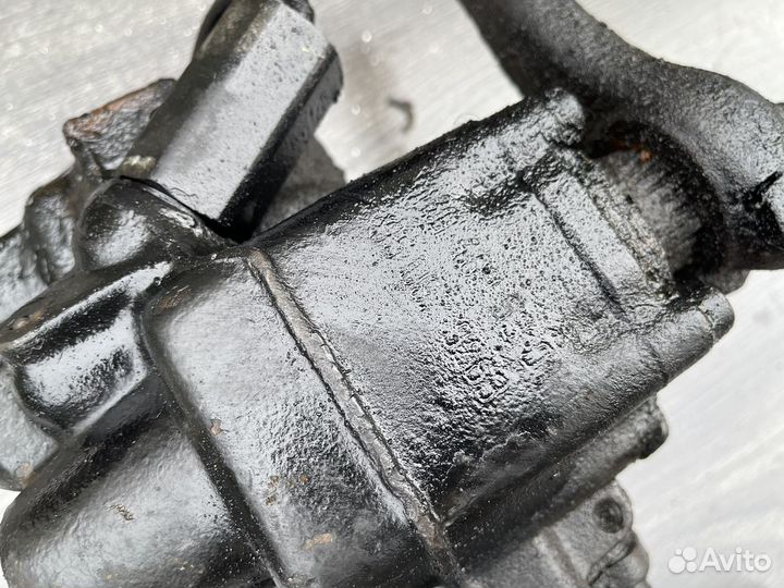 Рулевой редуктор w140