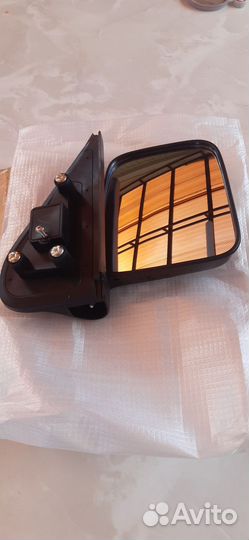 Зеркало правое на Сузуки Джимни